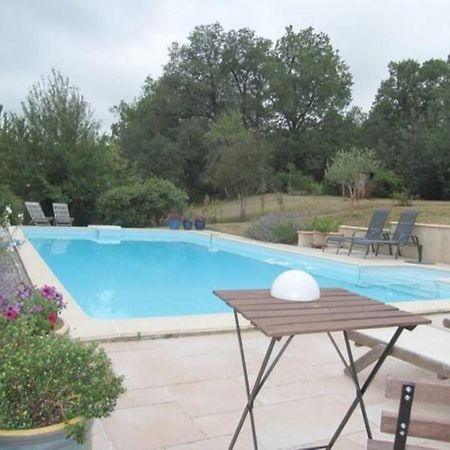 Bed and Breakfast Le Fraysse à Montdurausse Chambre photo