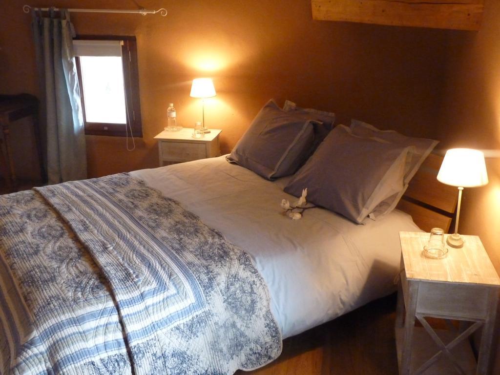 Bed and Breakfast Le Fraysse à Montdurausse Extérieur photo